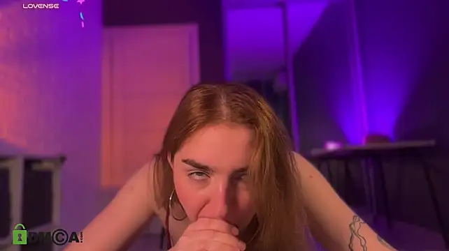 عرض كام RinaAverEdge
