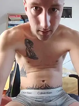 elias_mondeo Webcam Show