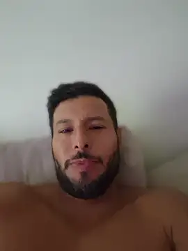 -juancho-'s Webcam Show