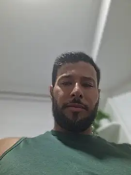 -juancho-: διαδικτυακό σόου στην κάμερα