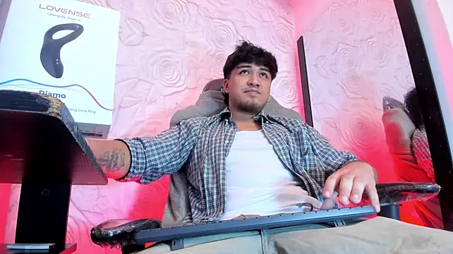 Toymen_ – webcam-show
