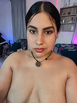 Axl_Lin Live XXX-chat