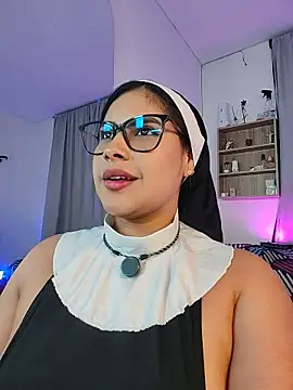 Chat +18 de Axl_Lin ao vivo