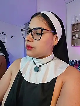 دردشة Axl_Lin الجنسية المباشرة