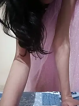 Lusty_trailer Adlı Modelin Web Kamerası Şovu