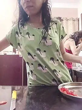 Lusty_trailer webcam show