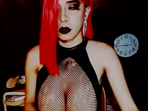 MistressPaola Show Webcam