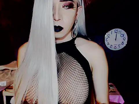 MistressPaola Pertunjukan Webcam