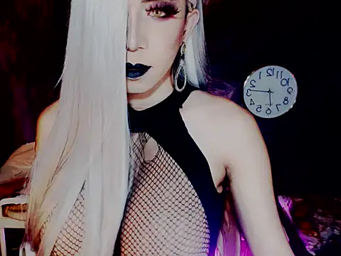 MistressPaola Show Webcam