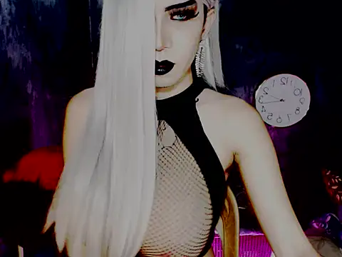 MistressPaola Show Webcam
