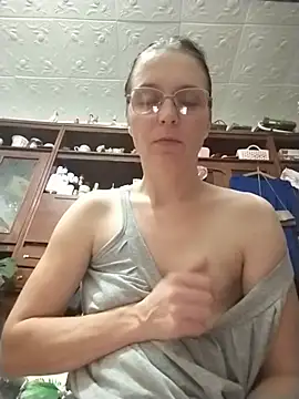 KatyaValentyna 网络视讯表演