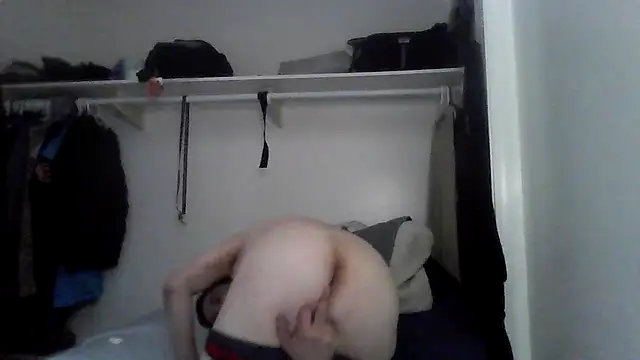 RoBPuTtn Webbikameraesitys