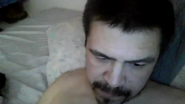 RoBPuTt Show in webcam