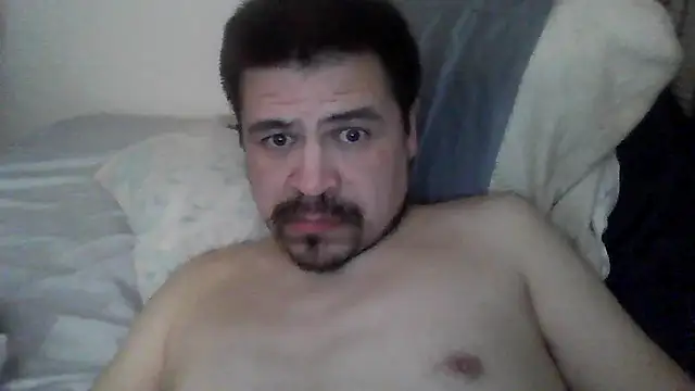 RoBPuTt's Webcam Show