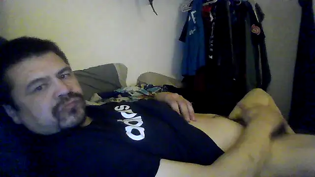 Show modela RoBPuTt na web-kameri