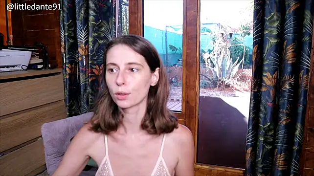 LittleMe97 Chat XXX live