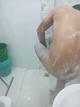 Asif__BD: διαδικτυακό σόου στην κάμερα