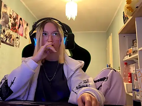 Вебкам-шоу SoniaKotts