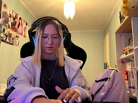 SoniaKotts' Webcam Show
