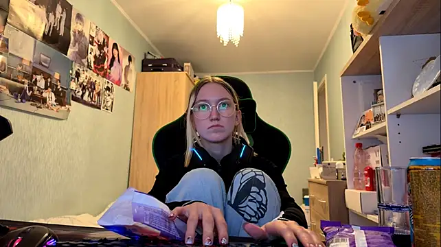Webkamerová show SoniaKotts