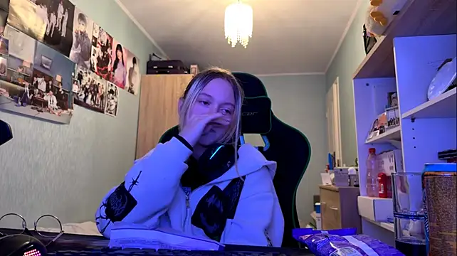 SoniaKotts – webcam-show