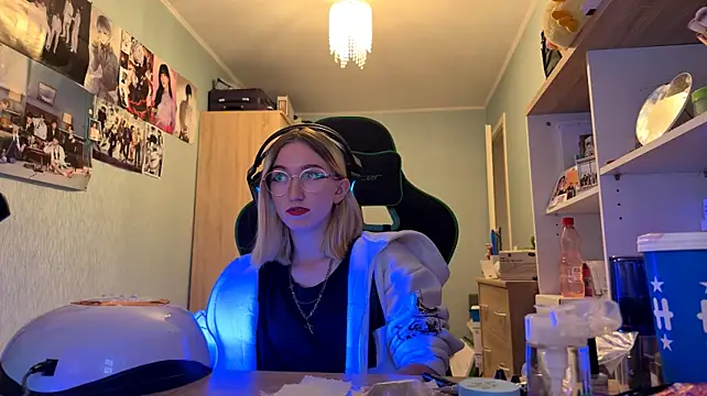 Webkamerová show SoniaKotts