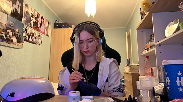 Webkamerová show SoniaKotts