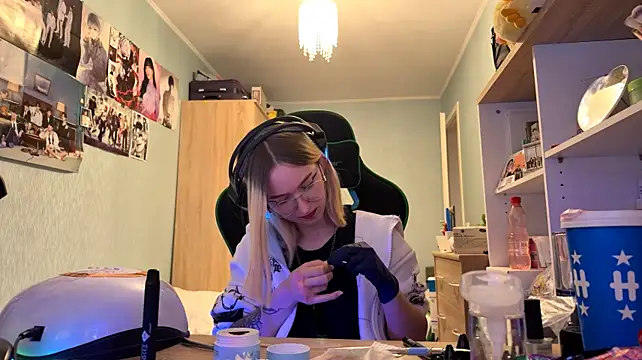SoniaKotts webcam show