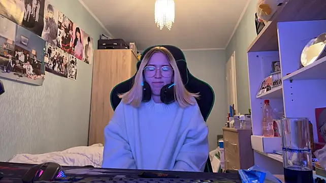 Webkamerová show SoniaKotts
