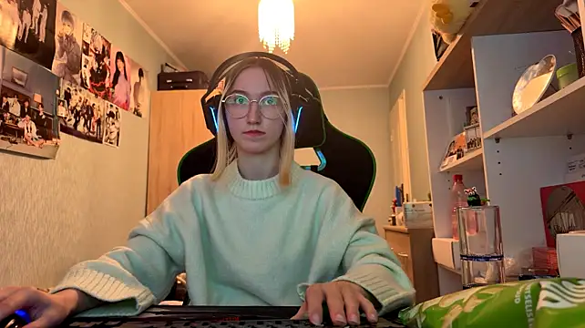 SoniaKotts' Webcam Show