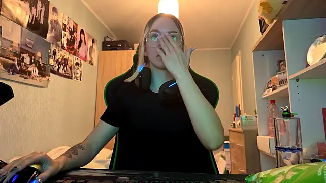 Živý XXX chat SoniaKotts