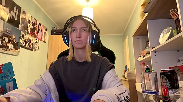 Webkamerová show SoniaKotts