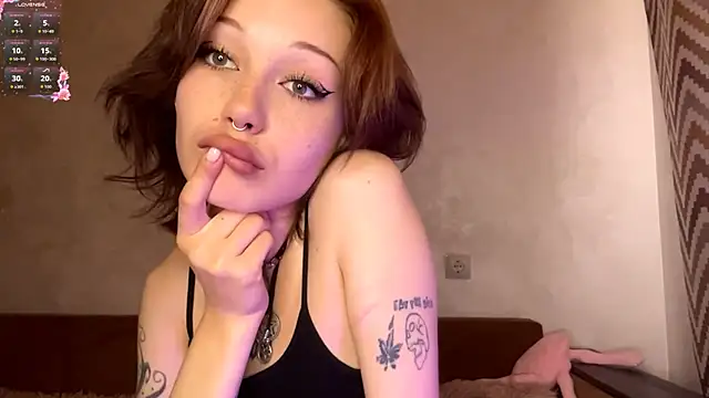 Chat XXX en directo de ShandraChartrand