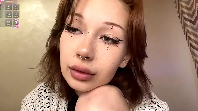 Živý XXX chat ShandraChartrand
