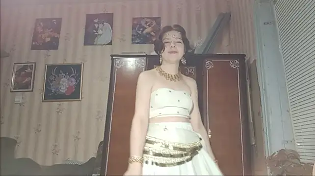 LeonardaElchert live XXX chat