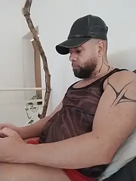 LatinoSensual45 Webcam Show