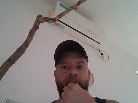 LatinoSensual45 webcam show