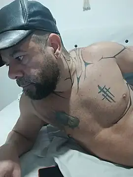 LatinoSensual45 웹캠 쇼