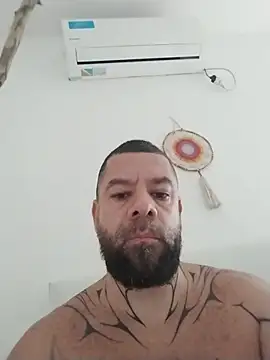 LatinoSensual45 Webcam-Show