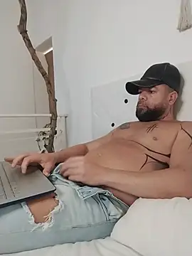 L4tinoSensu4l45 – webcam-show