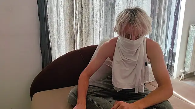 DeletedMemby – webcam-show