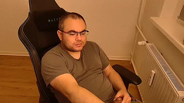 Latexboy893 – webcam-show