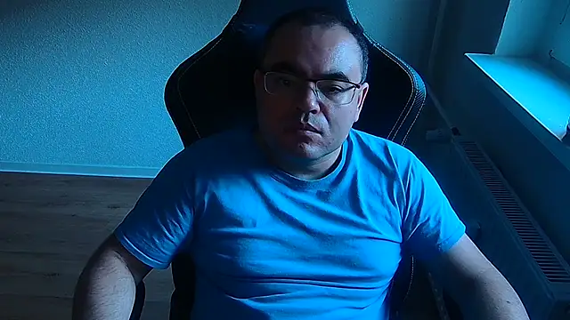 Latexboy893 Шоу с уебкамера