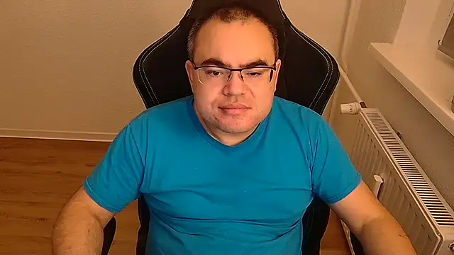 Latexboy893 Webcam-Show