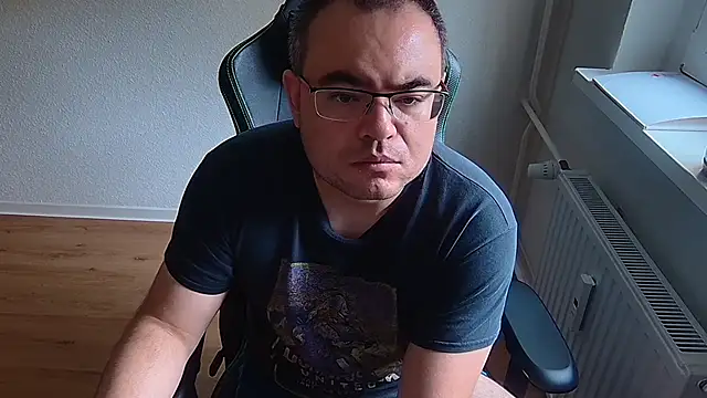Latexboy893 Pertunjukan Webcam