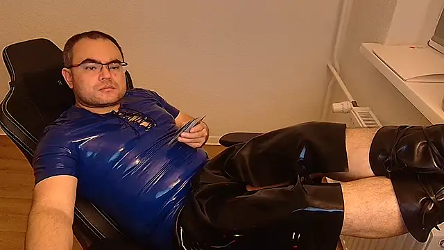Latexboy893 Webcam-Show
