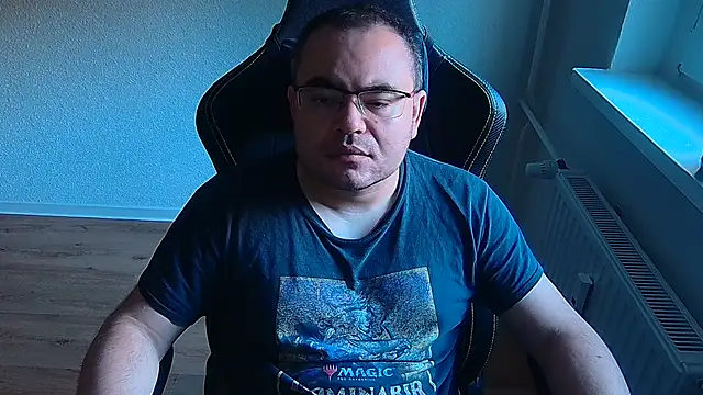 Latexboy893 webkamerás műsora