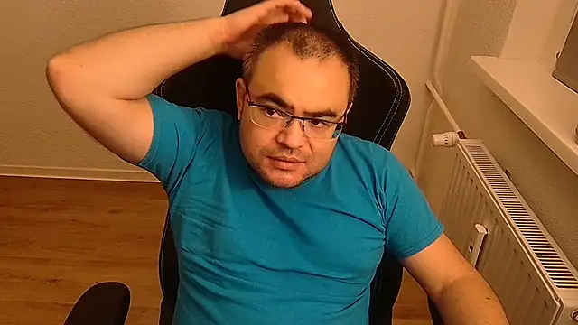 Latexboy893 Webcam-Show