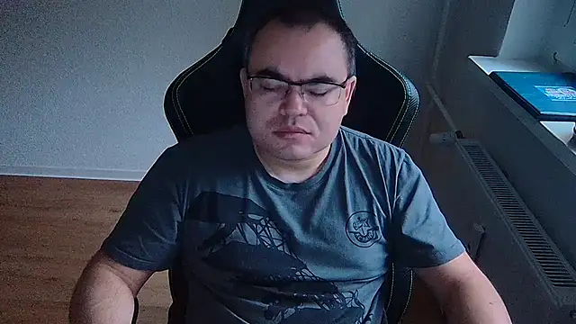 Webkamerová show Latexboy893