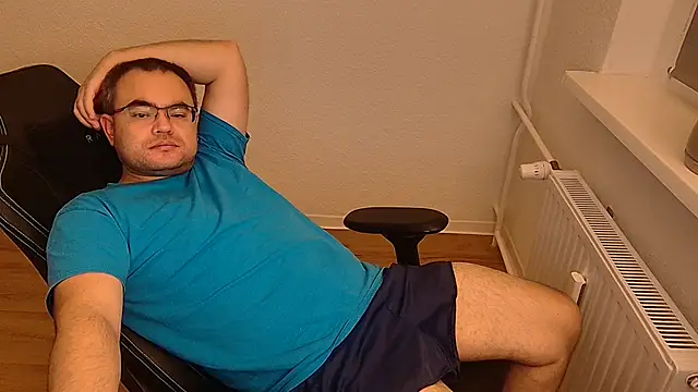 Latexboy893 – webcam-show